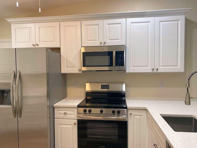 5085 Bottlebrush Street, Delray Beach, FL 33484