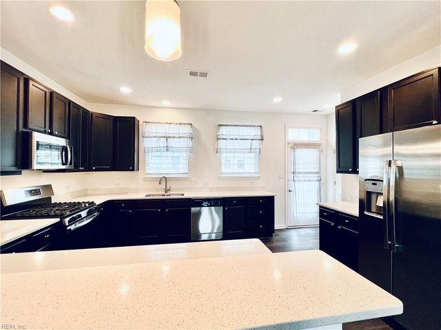 1640 Beckenham WAY, Virginia Beach, VA 23456