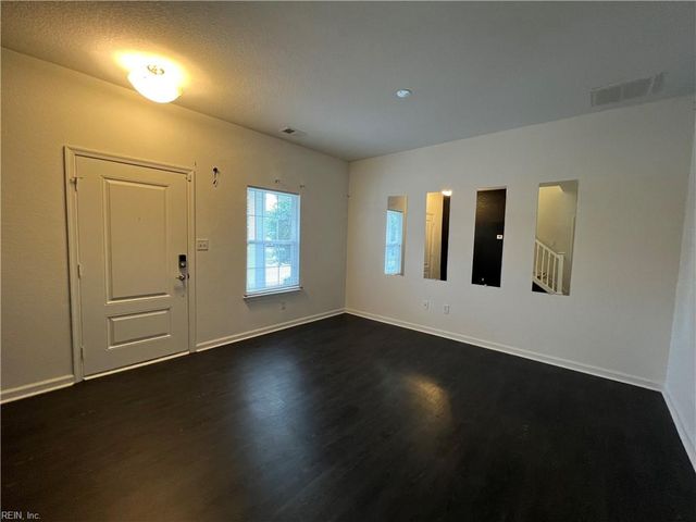1640 Beckenham WAY, Virginia Beach, VA 23456