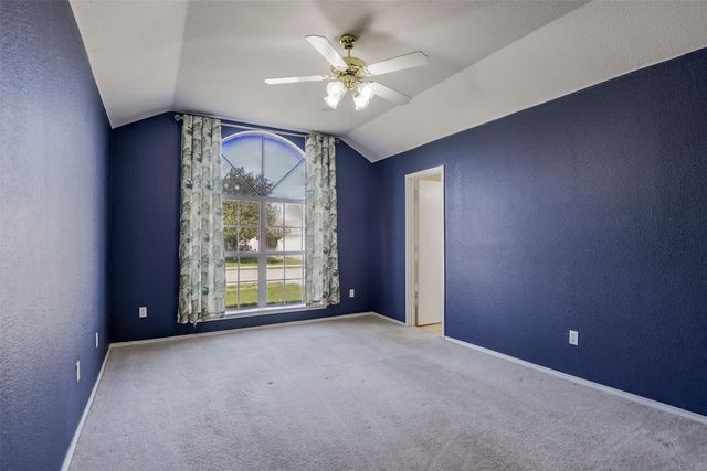 1322 Indian Wells Trail, Midlothian, TX 76065