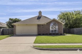 1322 Indian Wells Trail, Midlothian, TX 76065