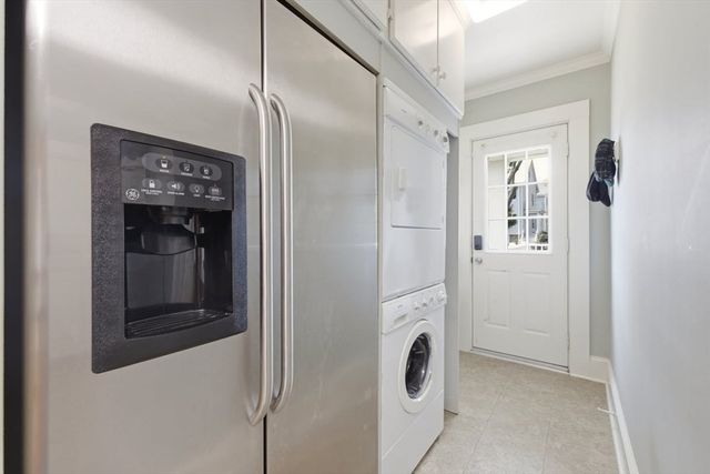 127 Winslow Ave 127, Norwood, MA 02062