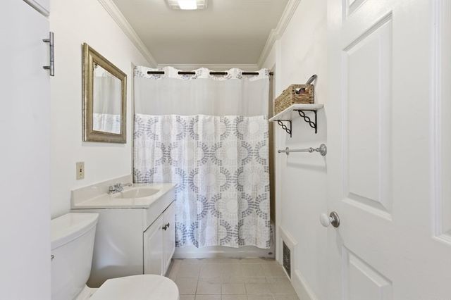 127 Winslow Ave 127, Norwood, MA 02062