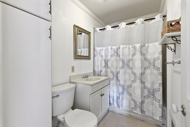 127 Winslow Ave 127, Norwood, MA 02062