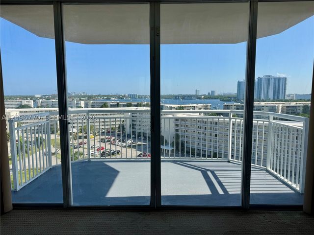 18011 Biscayne Blvd 1003, Aventura, FL 33160