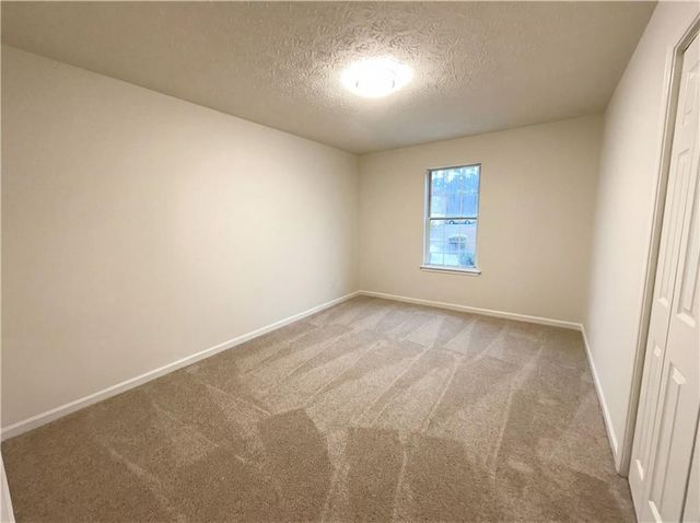 1754 Silverdale Lane, Lithia Springs, GA 30122