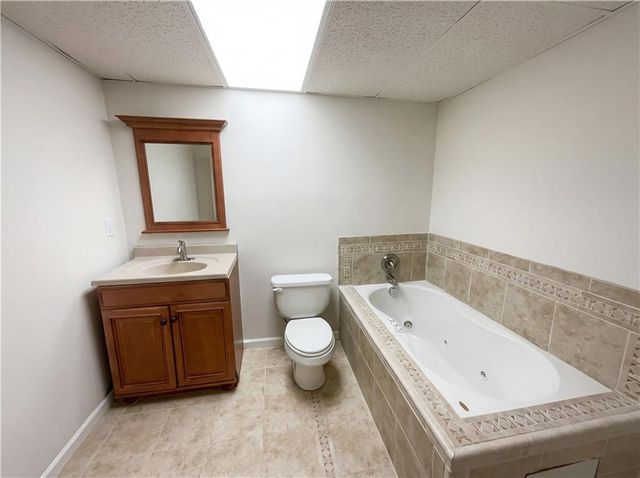 1754 Silverdale Lane, Lithia Springs, GA 30122