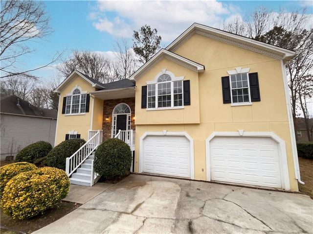 1754 Silverdale Lane, Lithia Springs, GA 30122