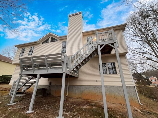 1754 Silverdale Lane, Lithia Springs, GA 30122