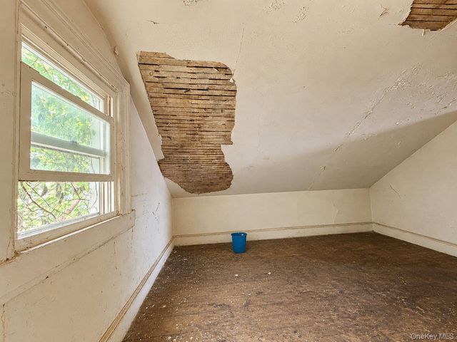 1841 124th Street, College Point, NY 11356