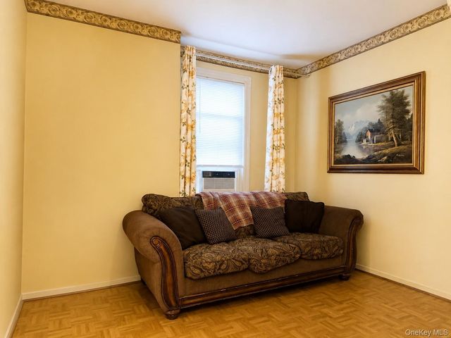 1841 124th Street, College Point, NY 11356