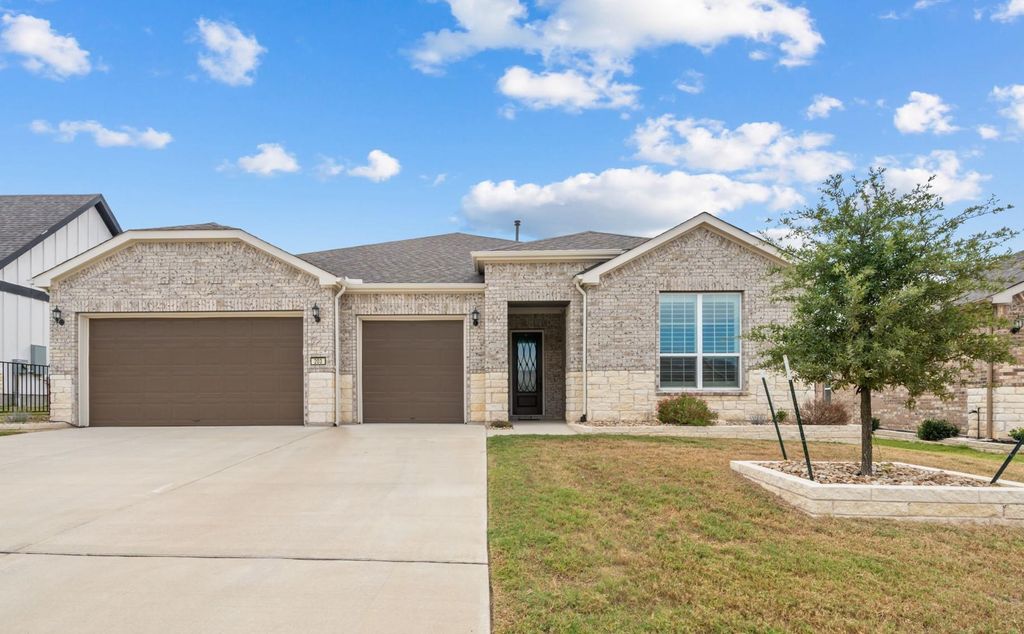 203 Martingale ST, Georgetown, TX 78633