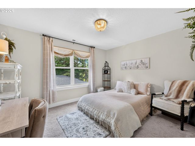 16130 Se BRIDGE CREEK Ct, Happy Valley, OR 97015
