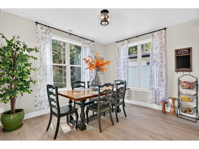 16130 Se BRIDGE CREEK Ct, Happy Valley, OR 97015