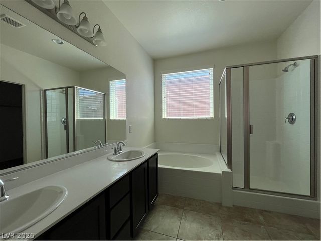 6202 Yankee Spring Street, Las Vegas, NV 89122