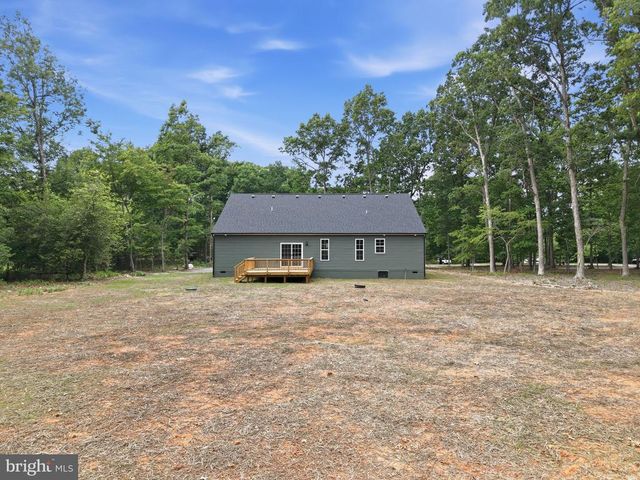 184 ANNA COVES CT, Mineral, VA 23117