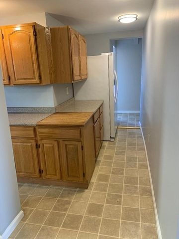 34 Shamrock Street 2, Worcester, MA 01605
