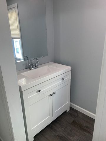 34 Shamrock Street 2, Worcester, MA 01605