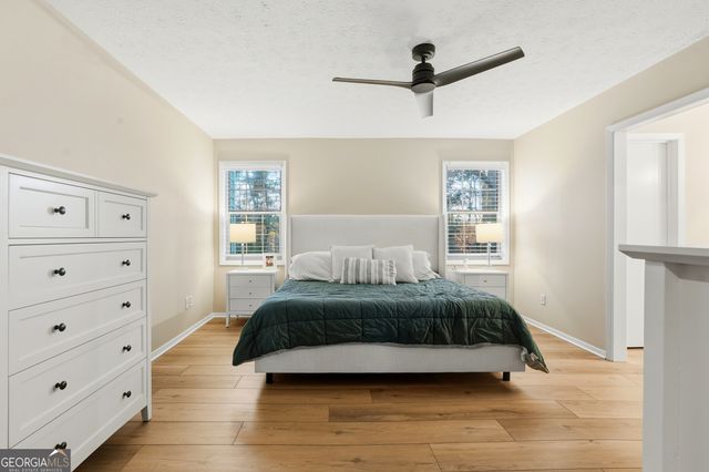 645 Anderson Walk, Marietta, GA 30062