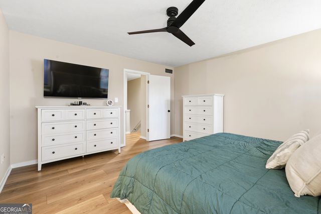 645 Anderson Walk, Marietta, GA 30062