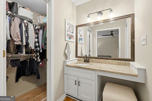 645 Anderson Walk, Marietta, GA 30062