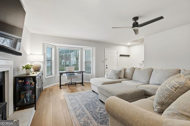 645 Anderson Walk, Marietta, GA 30062