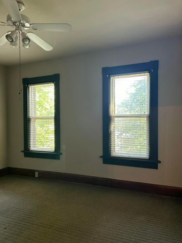 118 E Kossuth Street, Columbus, OH 43206