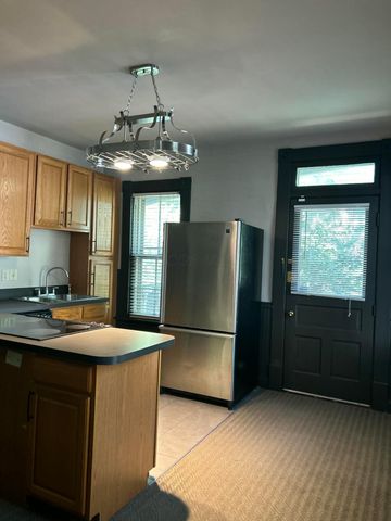 118 E Kossuth Street, Columbus, OH 43206