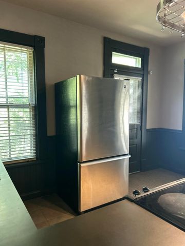 118 E Kossuth Street, Columbus, OH 43206