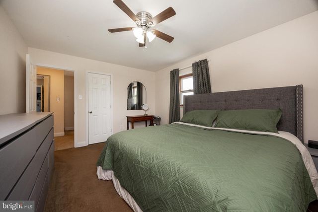 34 KIBBLEHOUSE DR, Schwenksville, PA 19473