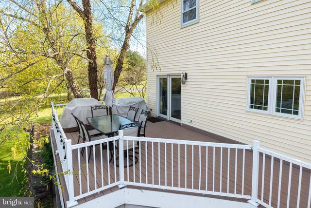 34 KIBBLEHOUSE DR, Schwenksville, PA 19473