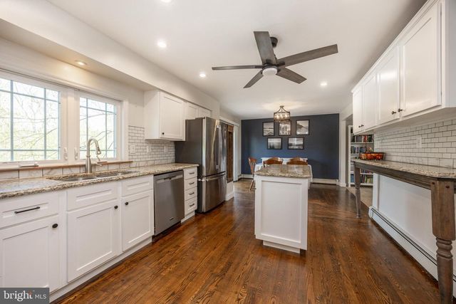 34 KIBBLEHOUSE DR, Schwenksville, PA 19473