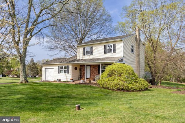 34 KIBBLEHOUSE DR, Schwenksville, PA 19473