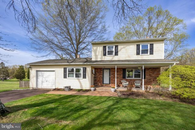 34 KIBBLEHOUSE DR, Schwenksville, PA 19473