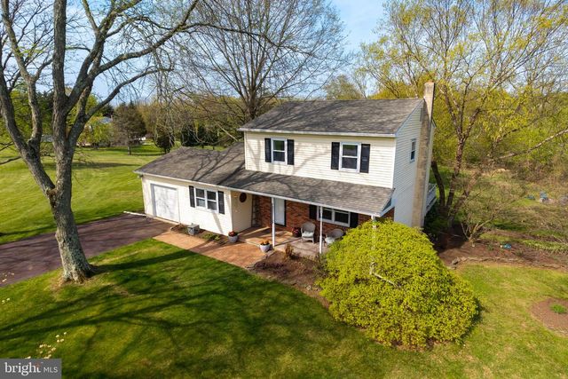 34 KIBBLEHOUSE DR, Schwenksville, PA 19473
