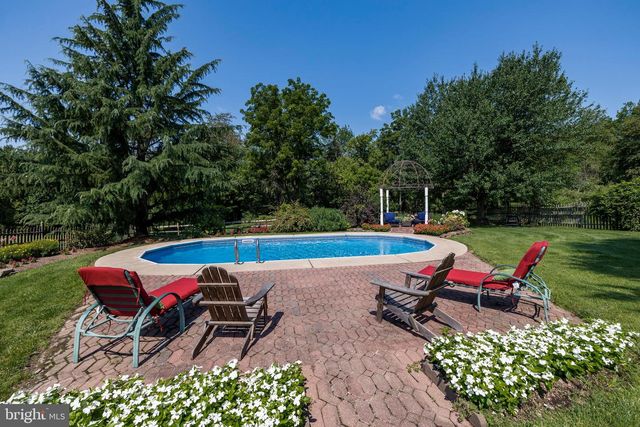 34 KIBBLEHOUSE DR, Schwenksville, PA 19473