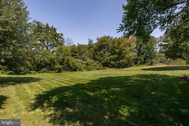 34 KIBBLEHOUSE DR, Schwenksville, PA 19473