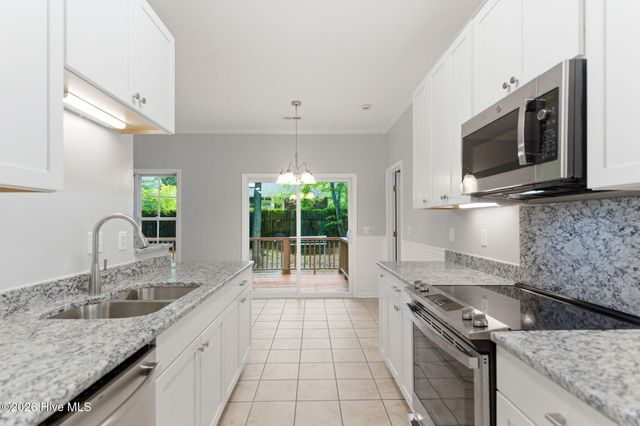 4209 Hoggard Drive, Wilmington, NC 28403