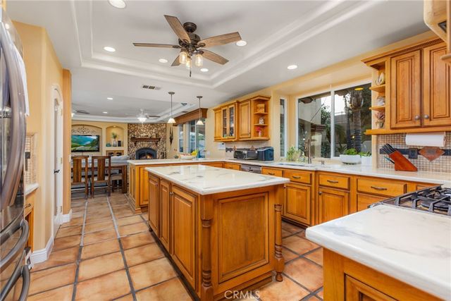 22088 Mustang Court, Canyon Lake, CA 92587