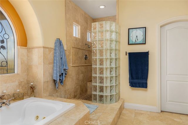 22088 Mustang Court, Canyon Lake, CA 92587