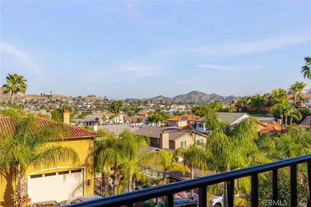 22088 Mustang Court, Canyon Lake, CA 92587