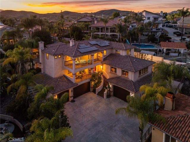 22088 Mustang Court, Canyon Lake, CA 92587