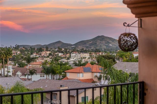 22088 Mustang Court, Canyon Lake, CA 92587