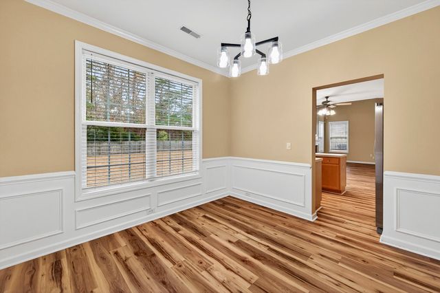 176 Thousand Oaks Circle, Goose Creek, SC 29445