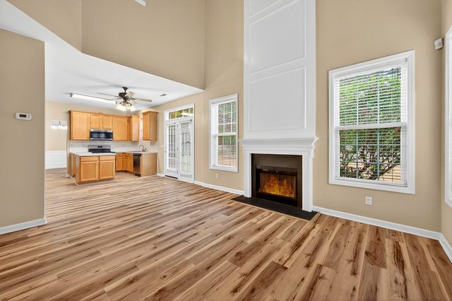 176 Thousand Oaks Circle, Goose Creek, SC 29445