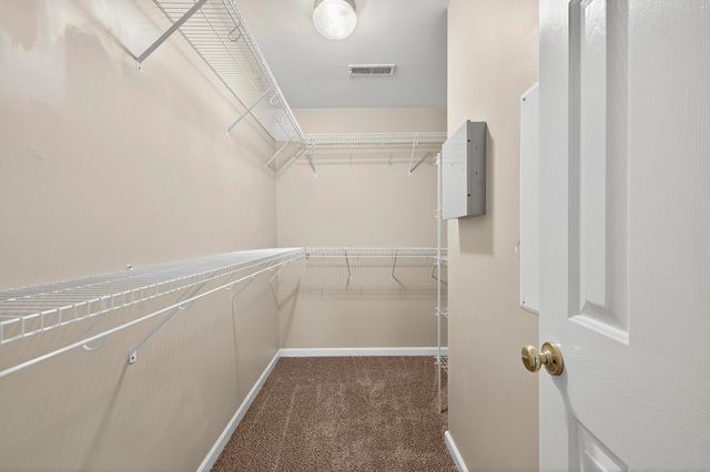 176 Thousand Oaks Circle, Goose Creek, SC 29445