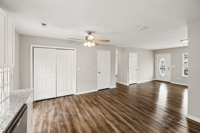 85 Biscayne Boulevard, Rossville, GA 30741