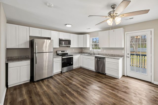 85 Biscayne Boulevard, Rossville, GA 30741