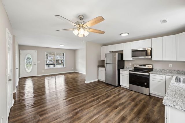 85 Biscayne Boulevard, Rossville, GA 30741