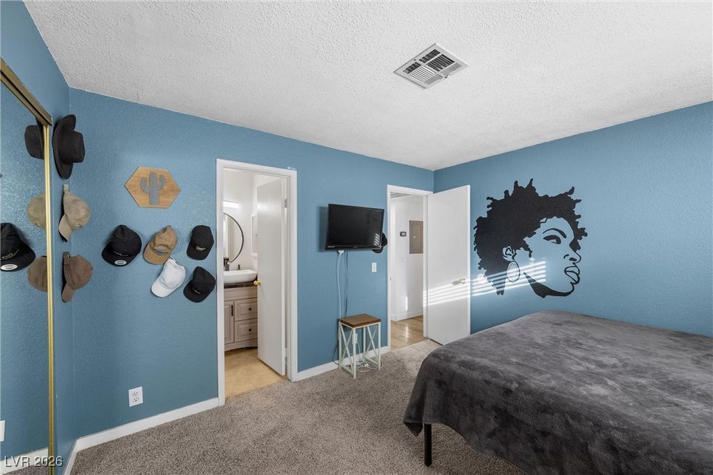 Image 15 of property listing at 917 Boulder Springs Drive 202, Las Vegas, NV 89128